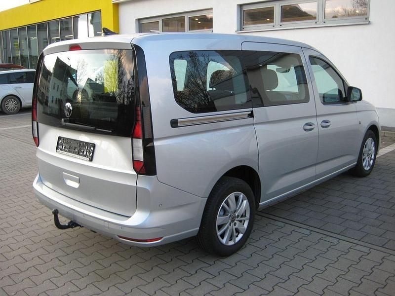 Gebraucht VW Caddy Maxi 114 PS (83 kW) 2021 Silber Van / Kleinbus