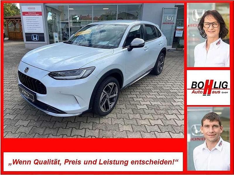 Diamond dust pearl Neu 2025 Honda ZR-V Hybrid SUV | 37.970 € (Superpreis) - Bild 1/3