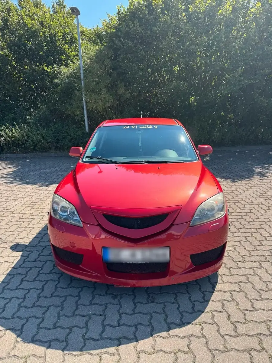 Gebraucht Mazda 3 Inclusive 150 PS (110 kW) 2005 Rot Limousine