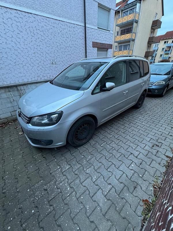 Gebraucht VW Touran Highline 170 PS (125 kW) 2011 Silber Van / Kleinbus