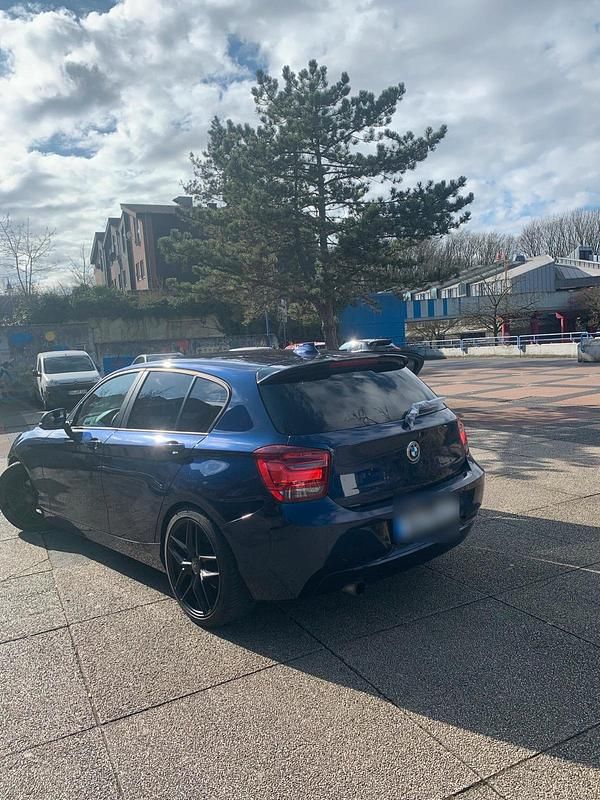 Gebraucht BMW 116 143 PS (105 kW) 2012 Blau Kleinwagen