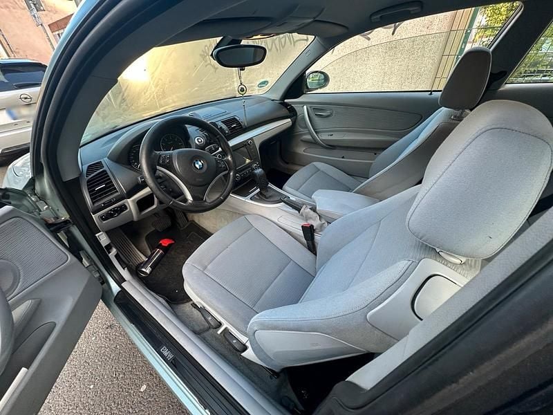 Second-hand BMW 118 143 CP (105 kW) 2007 Argintiu Hatchback