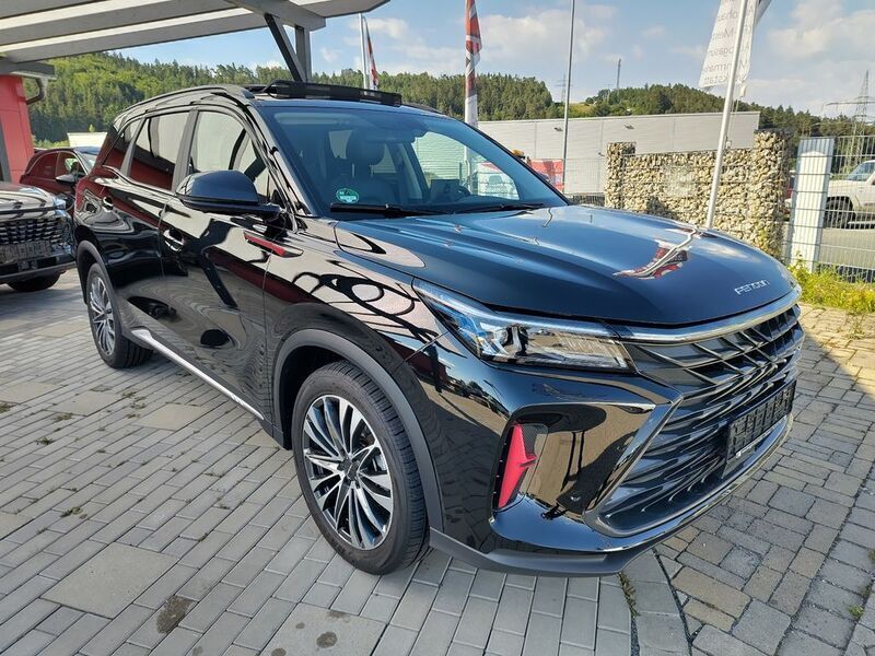 Gildedblack Neu 2024 DFSK Fengon SUV | 32.890 € (Teuer) - Bild 1/4