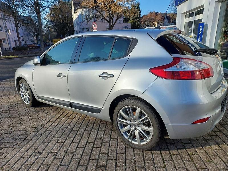 Gebraucht Renault Mégane GT GT 179 PS (131 kW) 2010 Grau Coupé