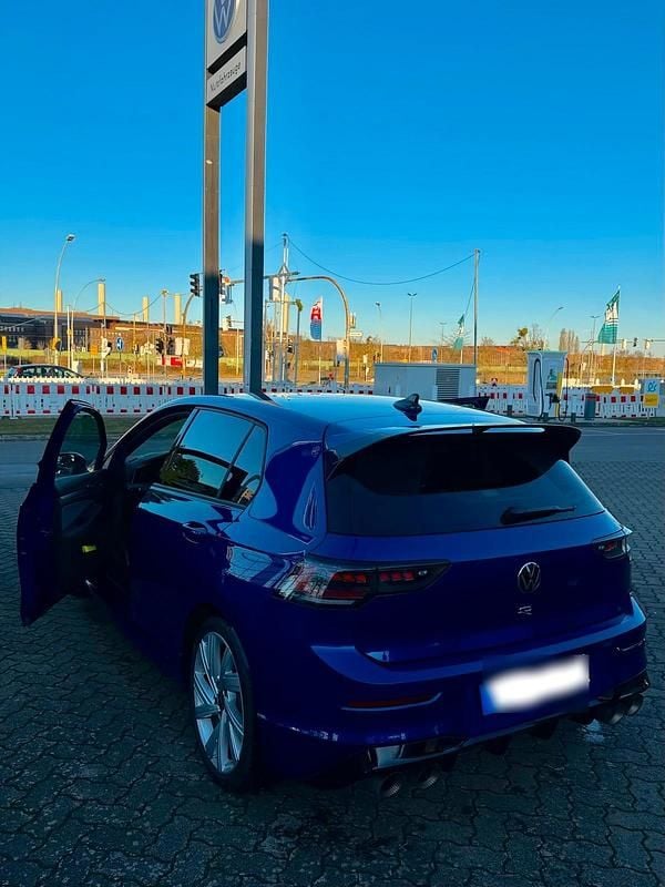 Gebraucht VW Golf VIII R 333 PS (244 kW) 2024 Blau Kleinwagen