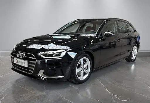 Gebraucht Audi A4 Advanced Plus 204 PS (150 kW) 2023 Mythosschwarz metallic Kombi