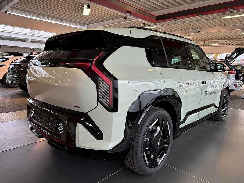 Gebraucht Kia EV3 150 kW (204 PS) 2024 Grün SUV