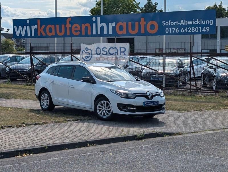 Weiß Gebraucht 2015 Renault Mégane III LIMITED Limousine | 7.999 € (Etwas zu teuer) - Bild 1/4
