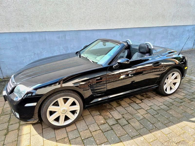 Second-hand Chrysler Crossfire 218 CP (160 kW) 2006 Negru Cabrio