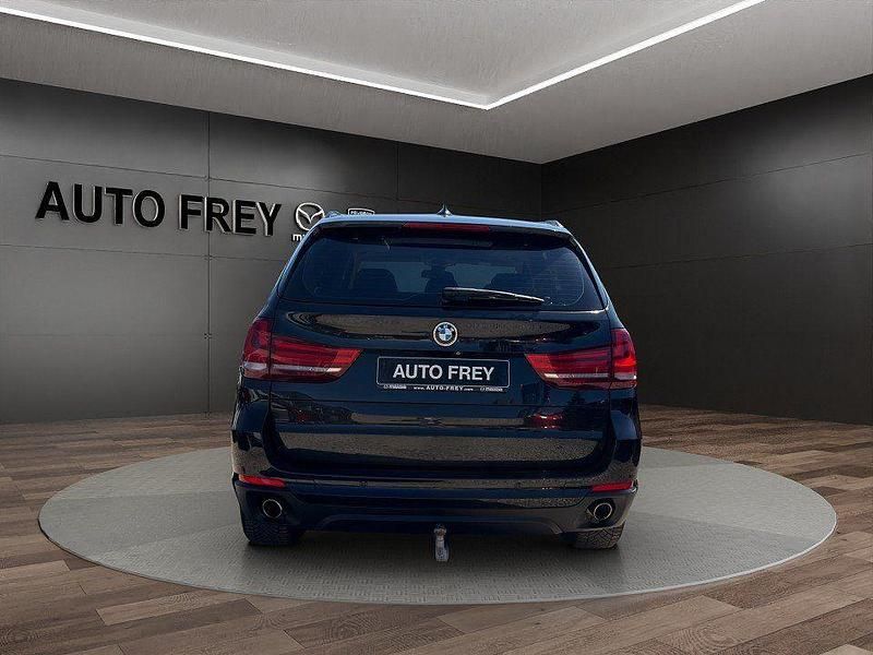 Second-hand BMW X5 Basis 258 CP (189 kW) 2015 Negru SUV