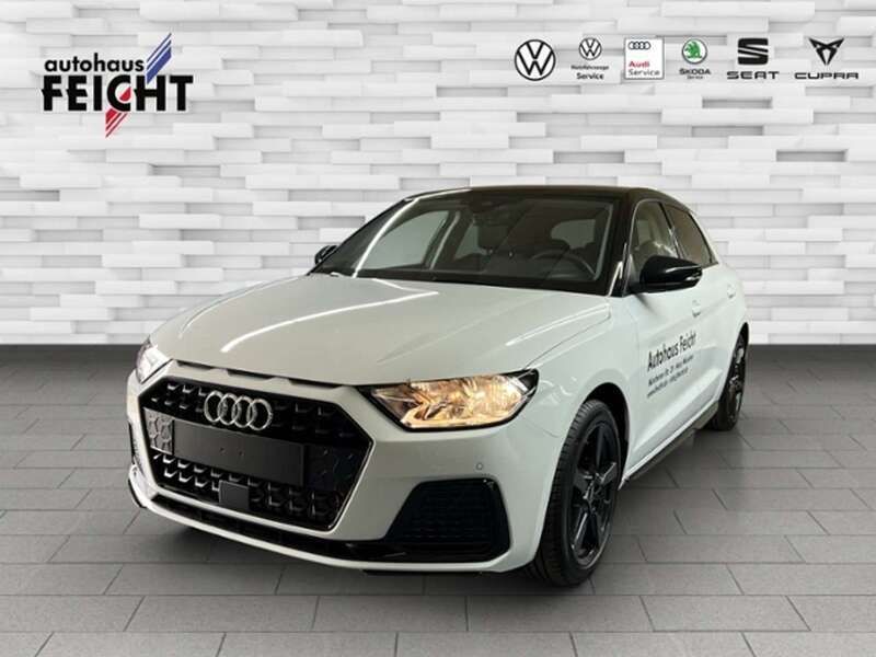 Gletscherweiß metallic Gebraucht 2025 Audi A1 Sportback Advanced Kleinwagen | 26.469 € (Etwas zu teuer) - Bild 1/4