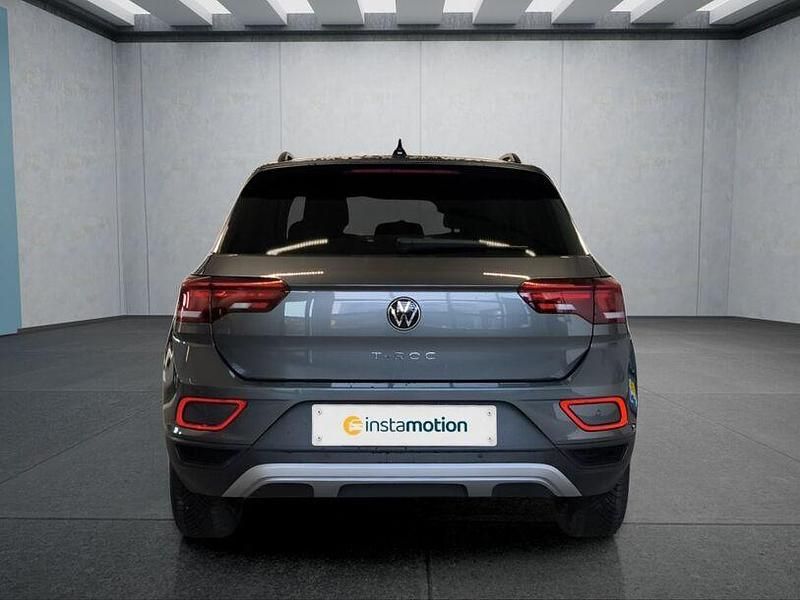 Gebraucht VW T-Roc 150 PS (110 kW) 2025 Grau SUV
