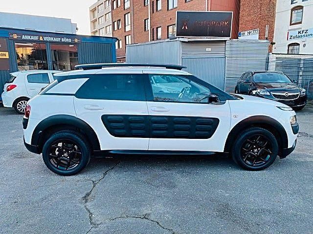 Gebraucht Citroën C4 Cactus Shine 99 PS (72 kW) 2015 Weiß Kleinwagen