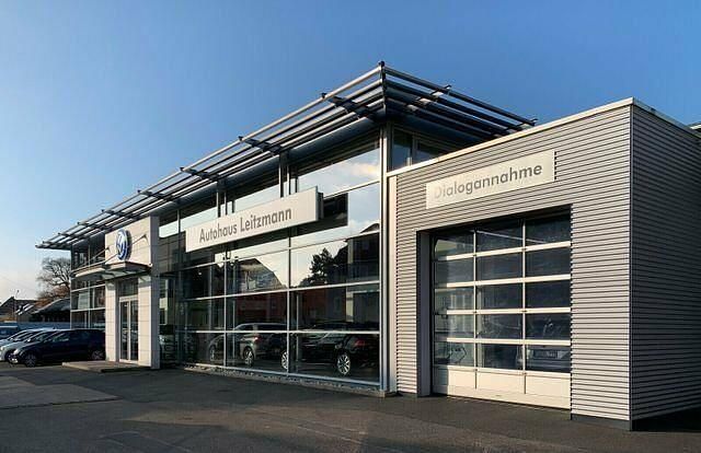 Gebraucht VW T-Roc Style 150 PS (110 kW) 2024 Grau SUV