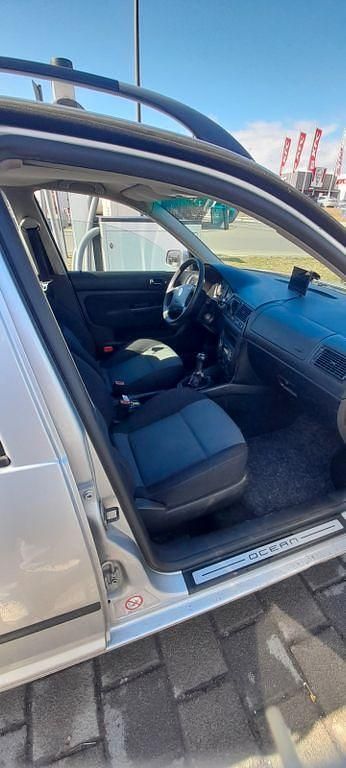 Gebraucht VW Golf IV Ocean 101 PS (74 kW) 2004 Grau Kombi