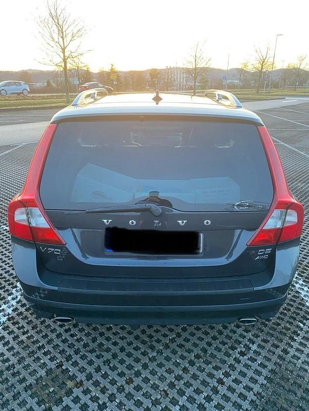 Gebraucht Volvo V70 Summum 205 PS (150 kW) 2010 Grau Kombi