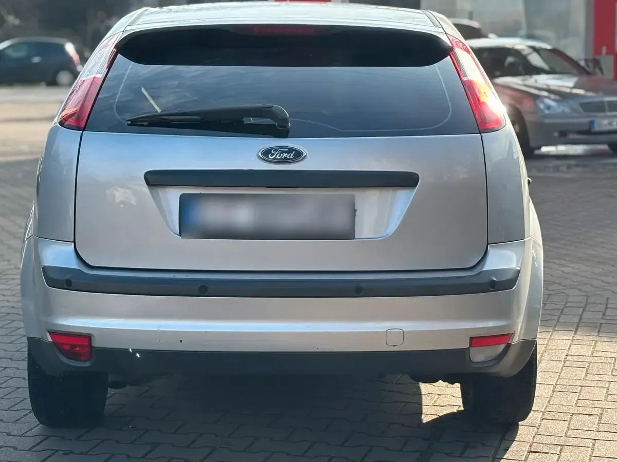 Second-hand Ford Focus 2006 Gri Hatchback