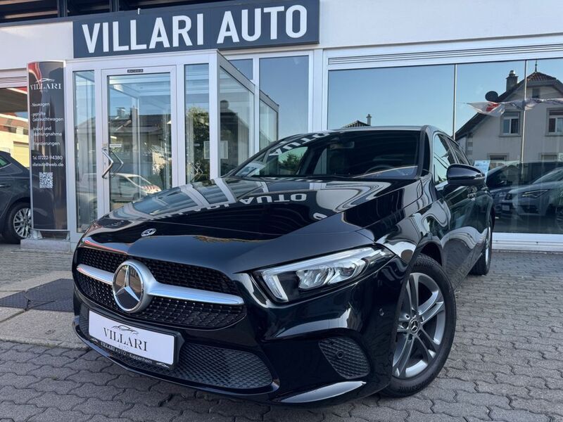Schwarz Gebraucht 2018 Mercedes A200 Limousine | 19.750 € (Fairer Preis) - Bild 1/4