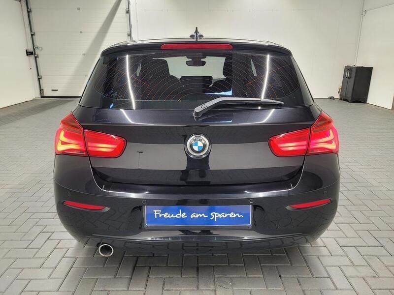 Gebraucht BMW 118 Advantage 150 PS (110 kW) 2019 Schwarz (black sapphire metallic Kleinwagen