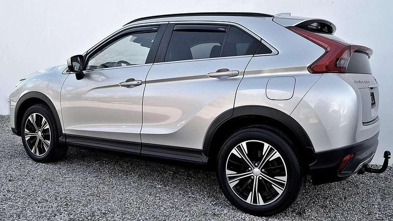 Gebraucht Mitsubishi Eclipse Cross 163 PS (119 kW) 2020 Silber SUV