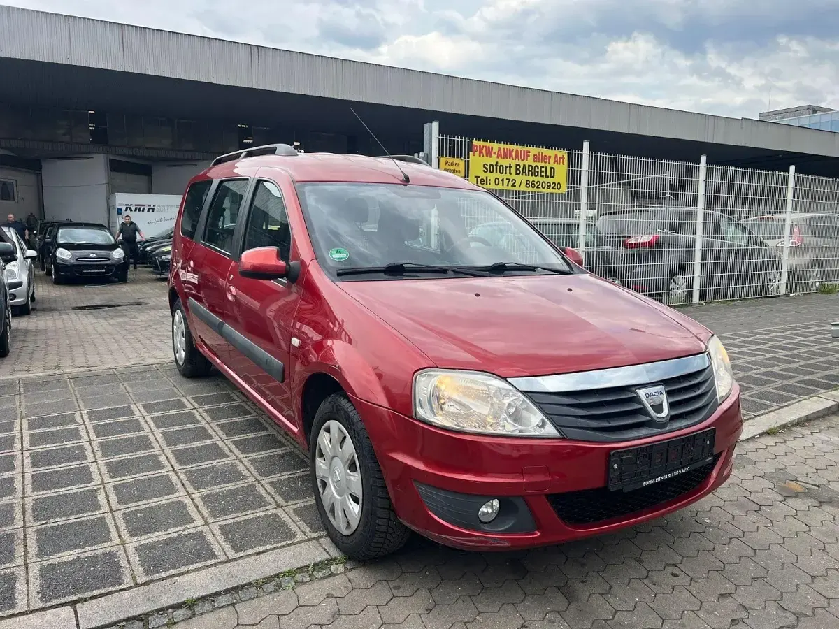 Gebraucht Dacia Logan MCV 82 PS (60 kW) 2013 Rot Van / Kleinbus