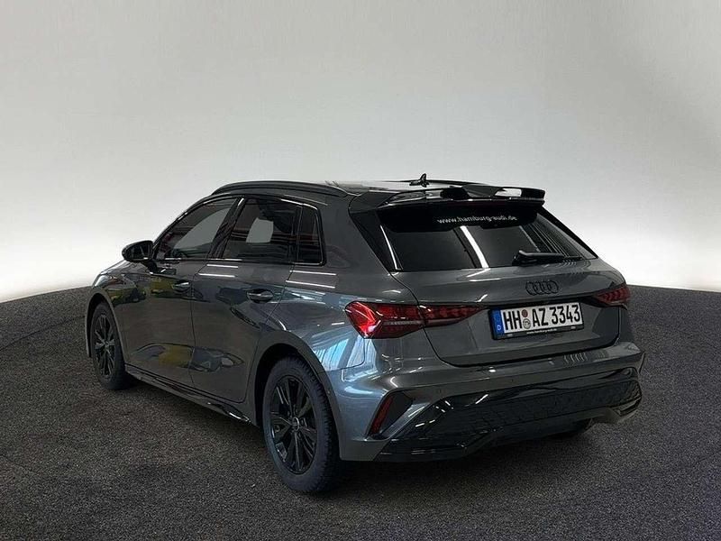 Gebraucht Audi A3 Ambiente 150 PS (110 kW) 2025 Daytonagrau perleffekt Limousine