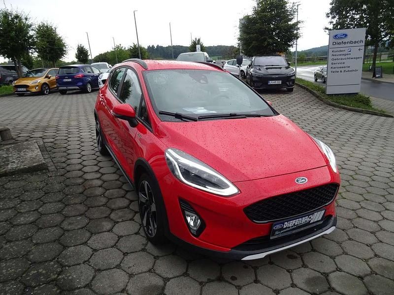 Gebraucht Ford Fiesta Active 125 PS (91 kW) 2019 Racerot Kleinwagen