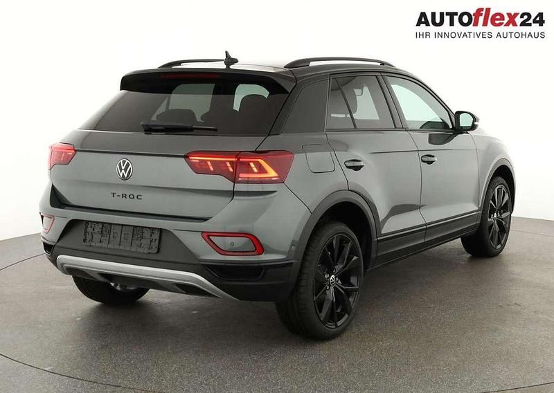 Neu VW T-Roc Style 150 PS (110 kW) 2025 Indium grau metallic/ da... SUV