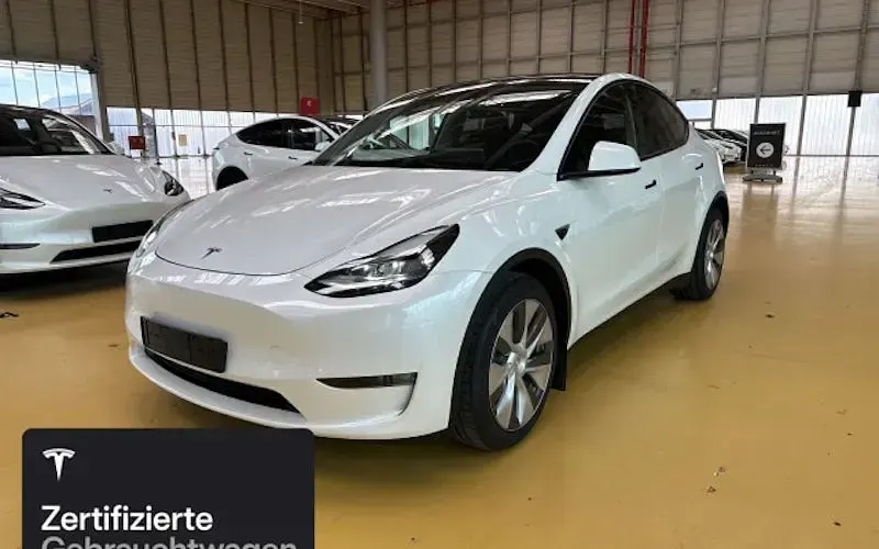 Gebraucht Tesla Model Y Long Range AWD 273 kW (372 PS) 2024 Weiß SUV