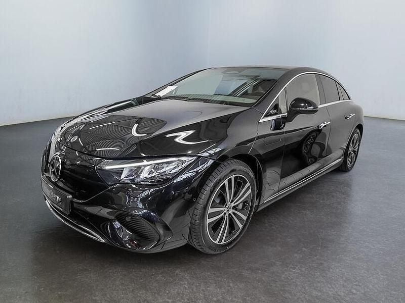 Gebraucht Mercedes 300 169 kW (231 PS) 2024 Schwarz Limousine