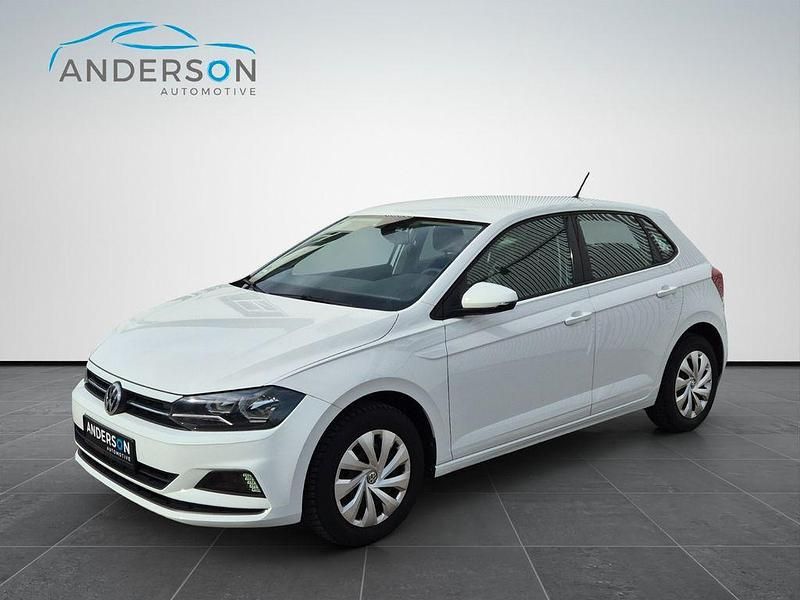 Gebraucht VW Polo Comfortline 95 PS (69 kW) 2018 Weiß Kleinwagen