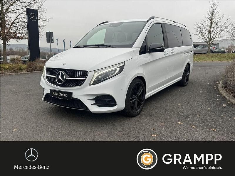 Weiß Gebraucht 2021 Mercedes V250 Avantgarde Van / Kleinbus | 50.890 € (Etwas zu teuer) - Bild 1/4
