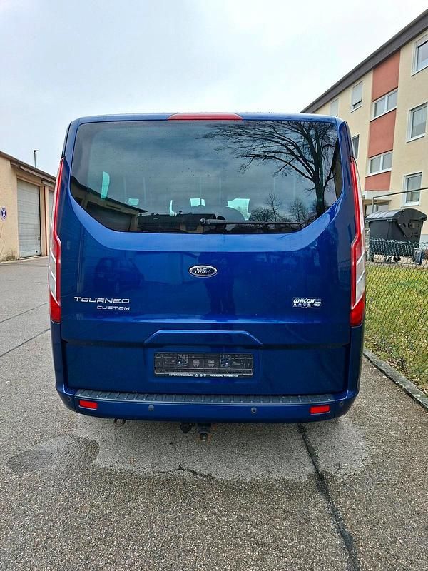 Gebraucht Ford Tourneo 155 PS (114 kW) 2015 Blau Van / Kleinbus