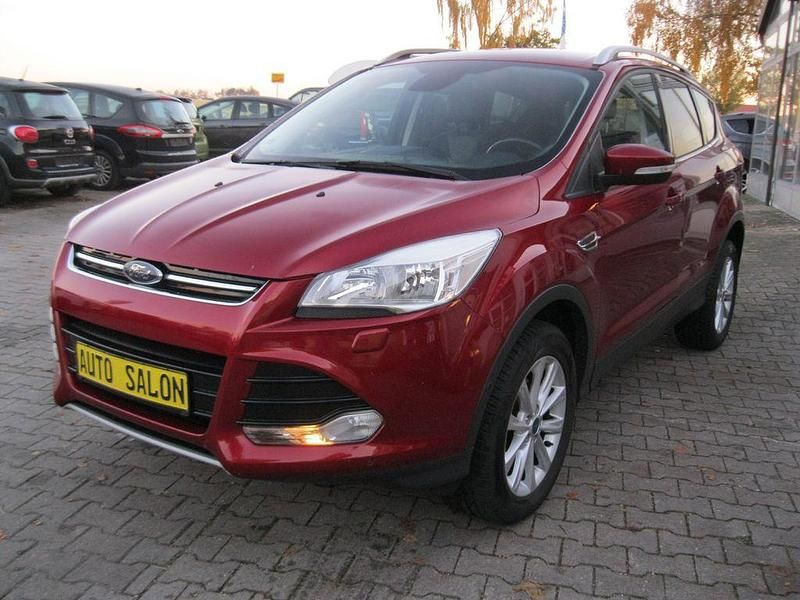 Second-hand Ford Kuga Titanium 150 CP (110 kW) 2017 Roșu SUV