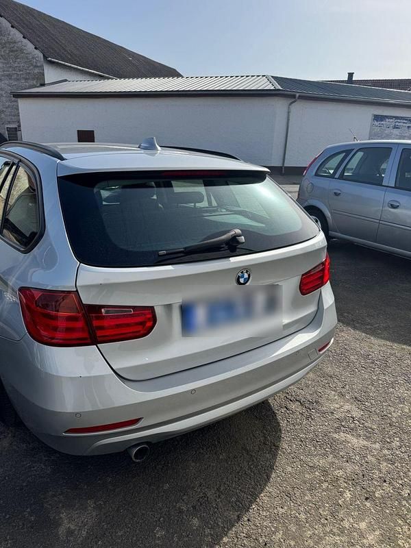 Usado BMW 316 116 HP (85 kW) 2013 Prateado Carrinha