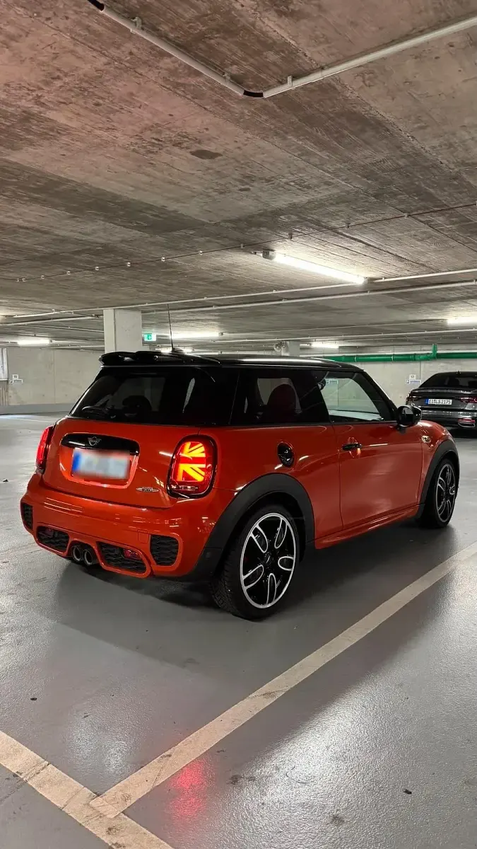 Gebraucht Mini John Cooper Works 231 PS (169 kW) 2020 Orange Kleinwagen