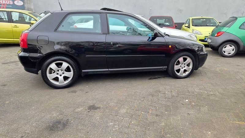 Brugt Audi A3 125 HK (91 kW) 1997 Sort Hatchback