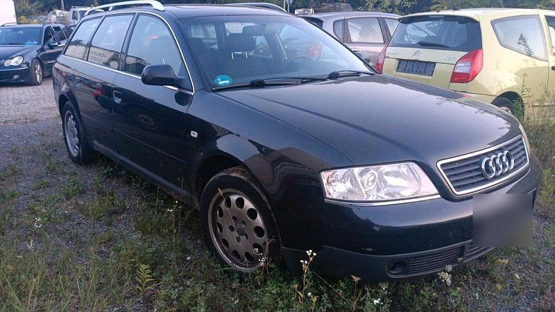 Gebraucht Audi A6 165 PS (121 kW) 2000 Schwarz Kombi