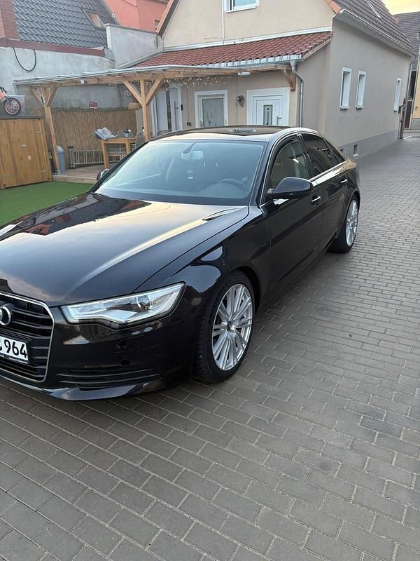 Gebraucht Audi A6 204 PS (150 kW) 2012 Schwarz Limousine