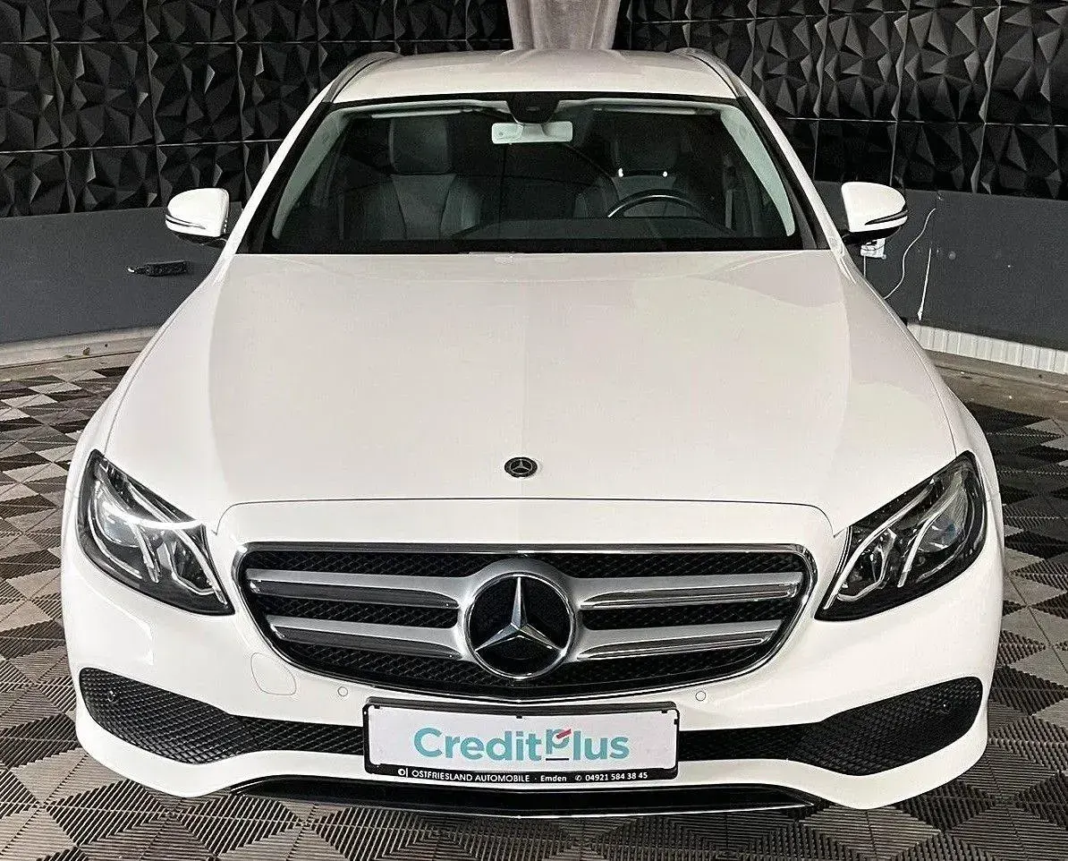 Gebraucht Mercedes E200 184 PS (135 kW) 2018 Weiß Kombi