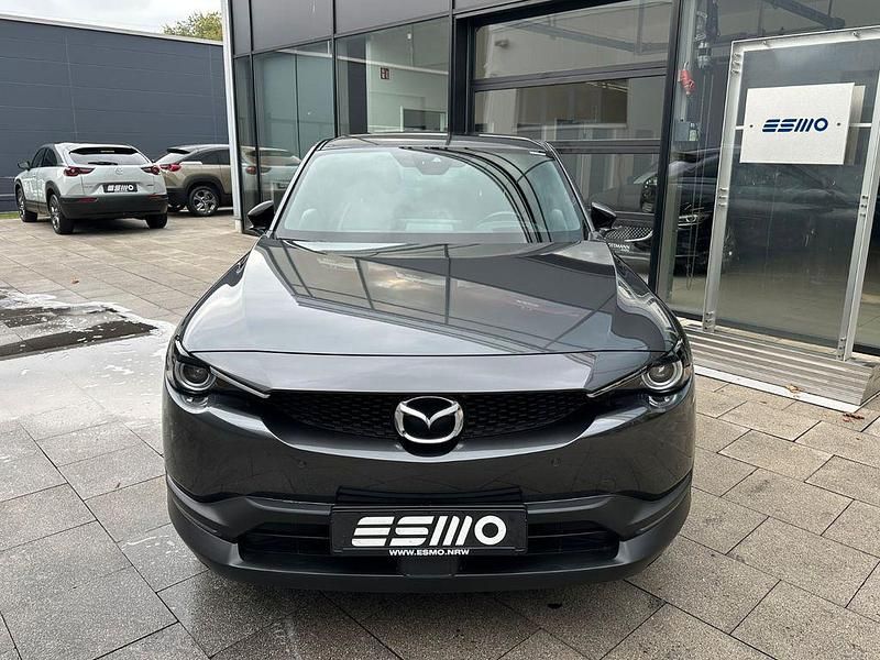 Grau Gebraucht 2021 Mazda MX30 Comfort SUV | 14.900 € (Fairer Preis) - Bild 1/4