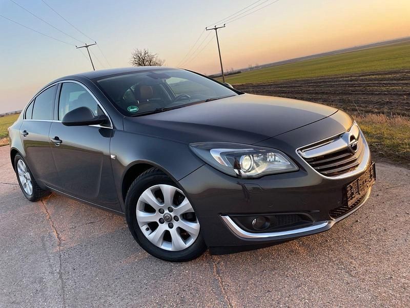 Gebraucht Opel Insignia 170 PS (125 kW) 2015 Braun Limousine