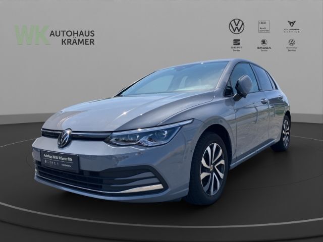 Grau Gebraucht 2021 VW Golf VIII Active Limousine | 15.990 € (Fairer Preis) - Bild 1/4