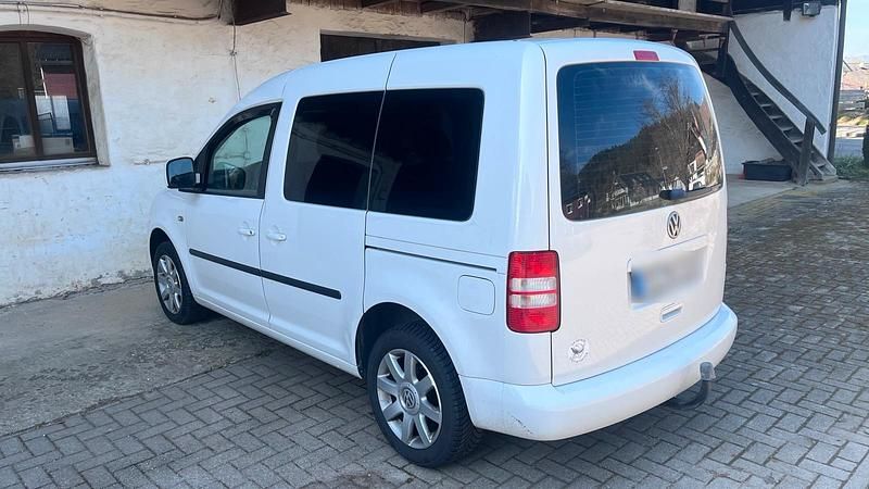 Gebraucht VW Caddy 98 PS (72 kW) 2014 Weiß Van / Kleinbus