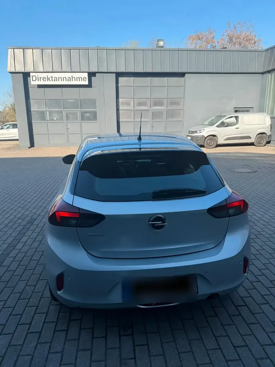Gebraucht Opel Corsa Elegance 75 PS (55 kW) 2023 Silber Kleinwagen