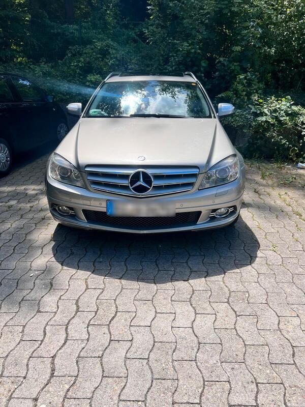 Beige Gebraucht 2007 Mercedes 320 Kombi | 9.500 € (Fairer Preis) - Bild 1/4