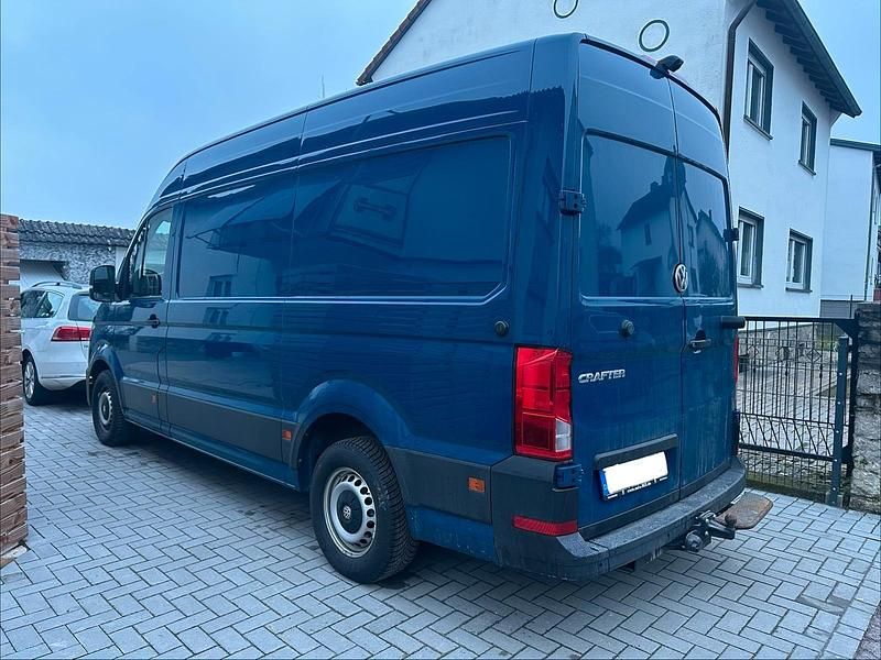 Gebraucht VW Crafter 140 PS (102 kW) 2019 Blau Van