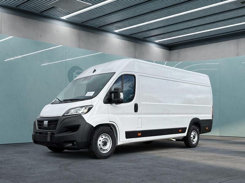 Weiß Gebraucht 2024 Fiat Ducato Van | 37.949 € (Guter Preis) - Bild 1/4
