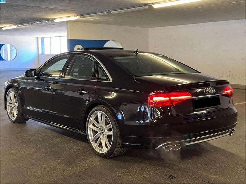 Gebraucht Audi S8 Design 519 PS (381 kW) 2017 Schwarz Limousine