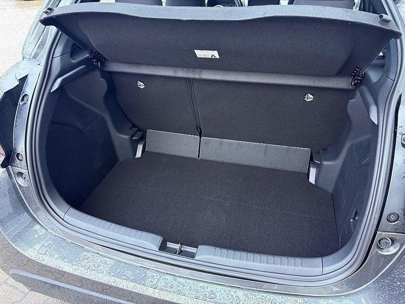 Neu Mazda 2 Center-Line 116 PS (85 kW) 2025 Grau Kleinwagen